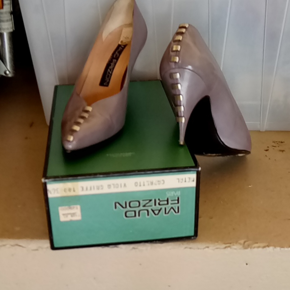 Woman's Dress Shoes